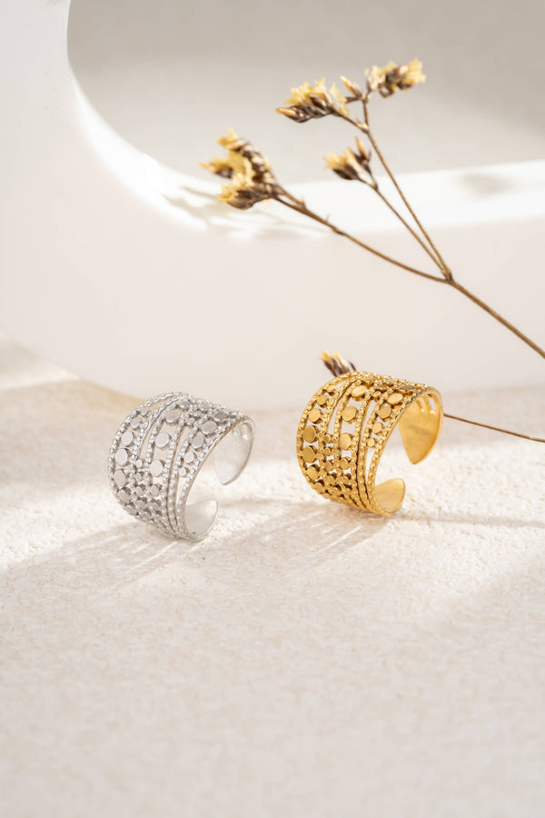 Bague Ajourée Ajustable – Acier Inoxydable Doré ou Argenté