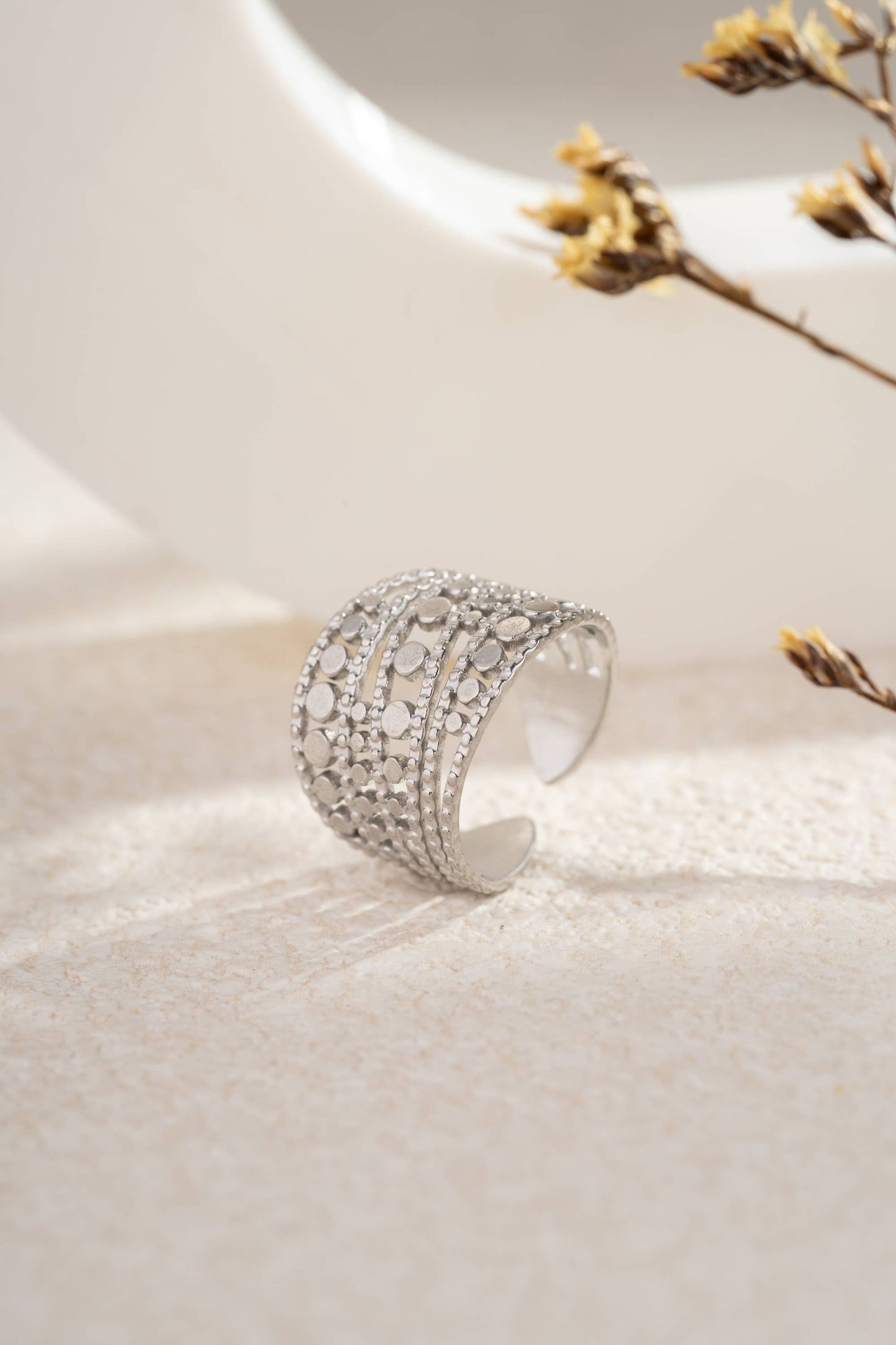 Bague Ajourée Ajustable – Acier Inoxydable Doré ou Argenté