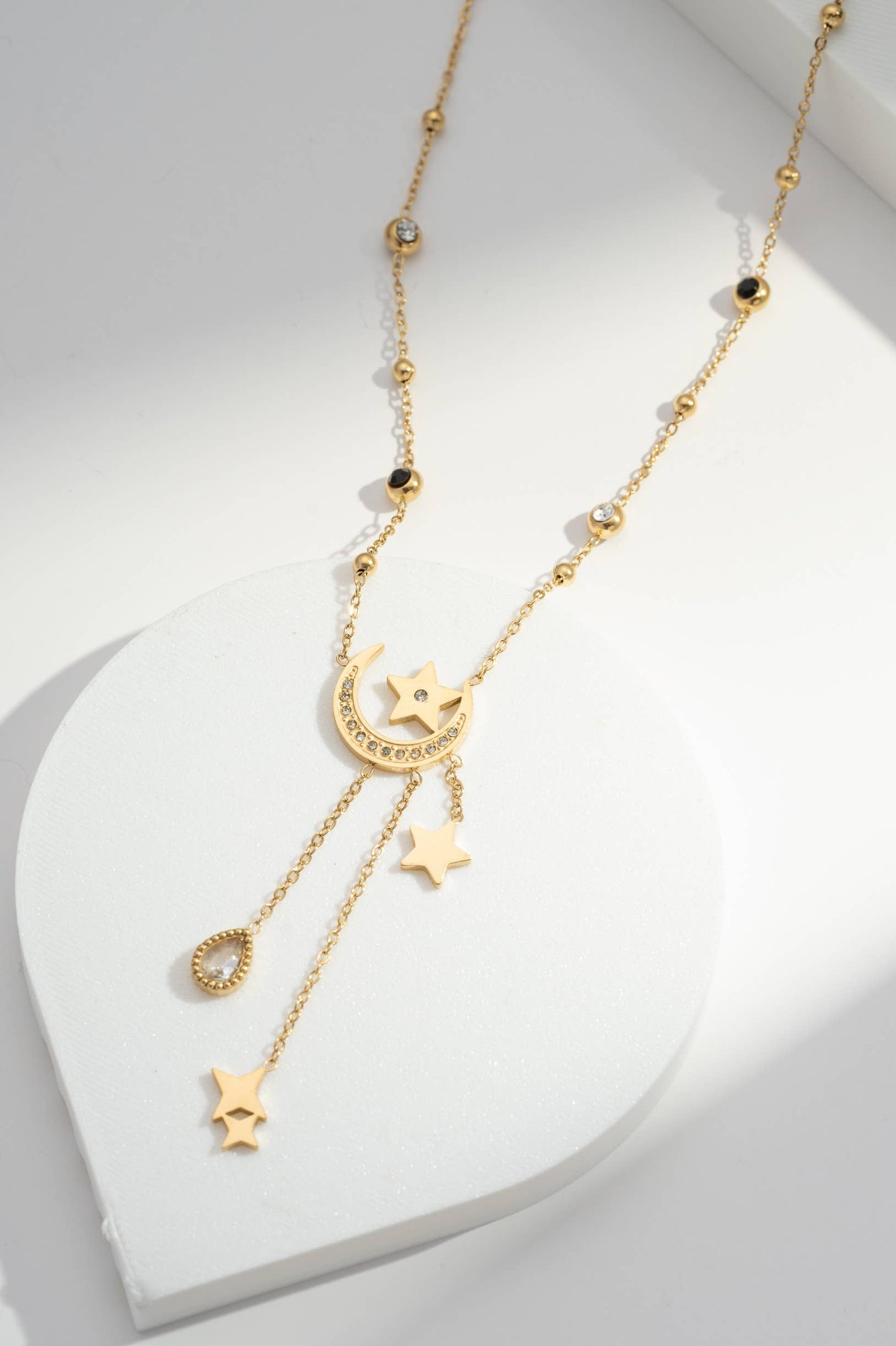 Collier Lune & Étoiles Céleste Doré – Acier Inoxydable Mystère & Poésie - vue 3