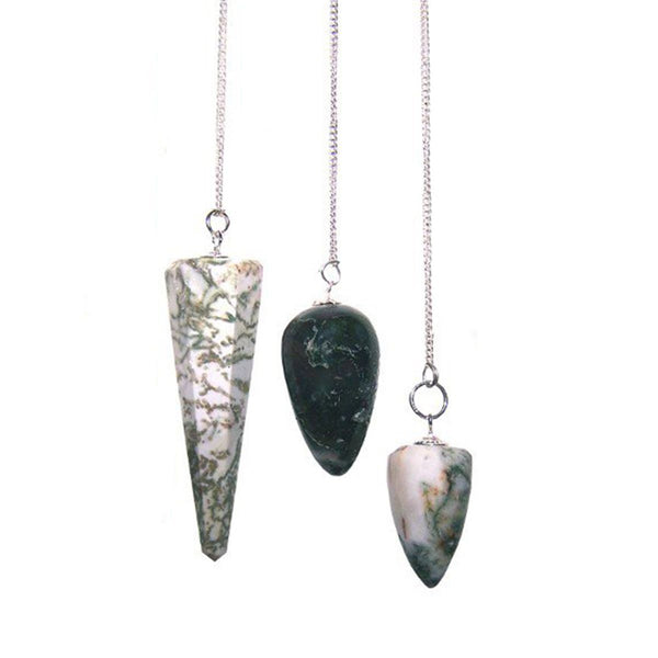 Pendules cône à facettes en agate arbre blanche veinée de vert, chaîne argentée et perle de pierre