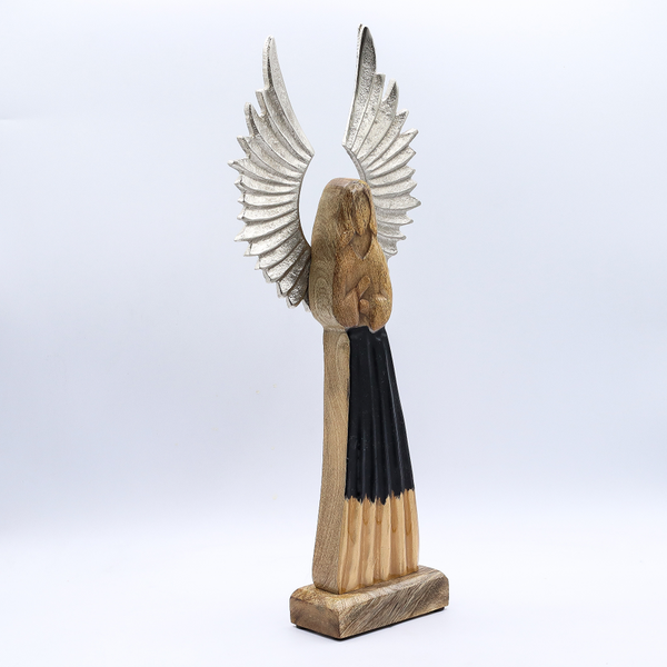 Grand ange gardien en bois de manguier 40 cm, ailes en métal argenté et robe en émail noir
