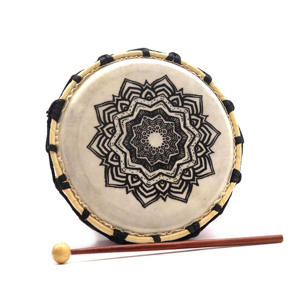Tambour chamanique de 20 cm, mandala noir à pointes imprimé au centre de la peau, avec deux mailloches en bois