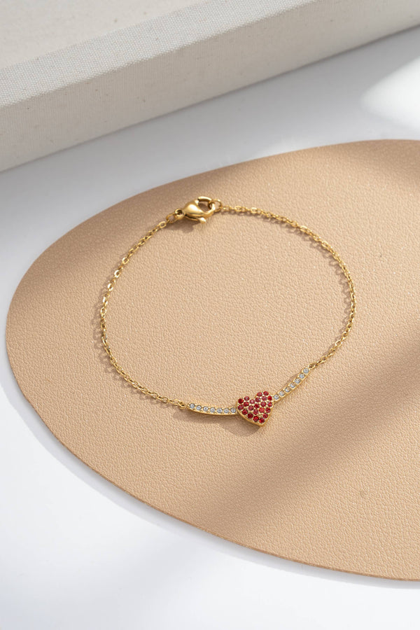Bracelet Cœur Rouge & Cristaux Doré – Acier Inoxydable Amour & Élégance