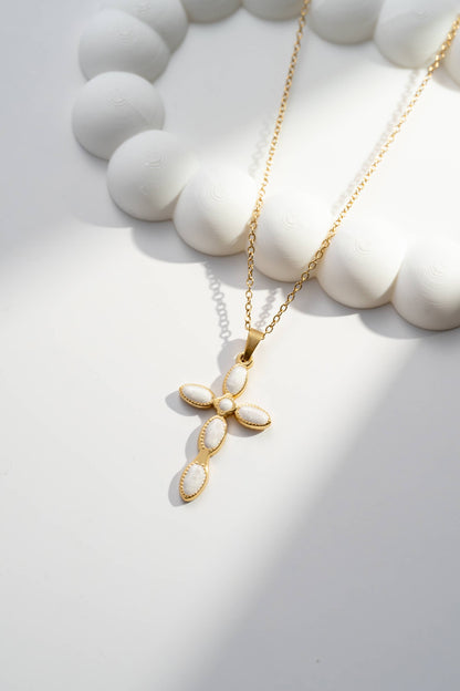 Collier Croix & Pierre Scintillante – Acier Inoxydable • Élégance & Symbolique