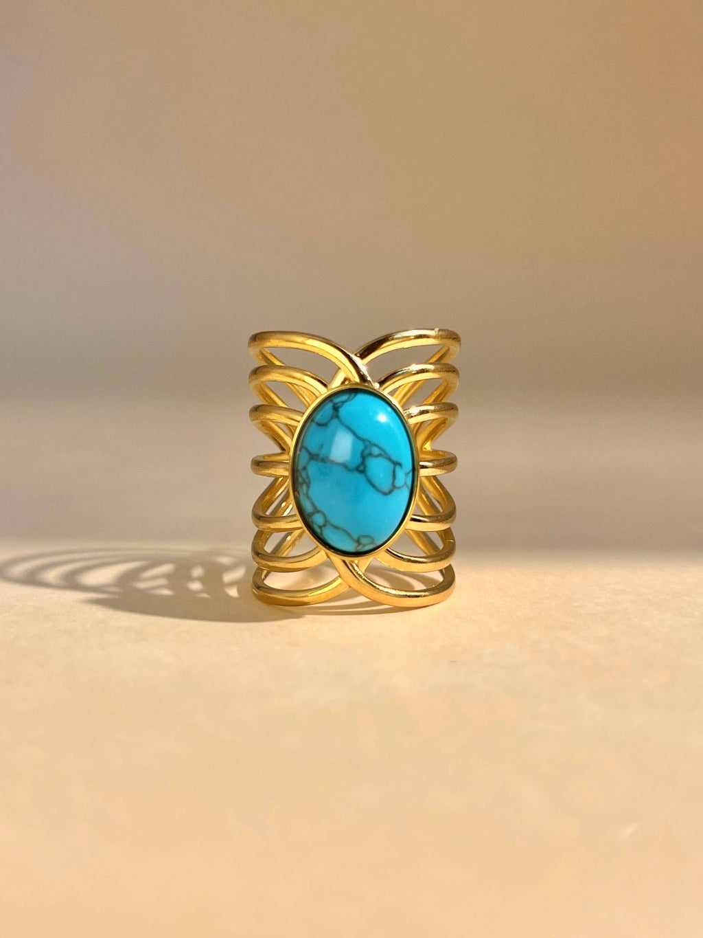 Bague Acier Inoxydable Dorée avec Pierre Naturelle –