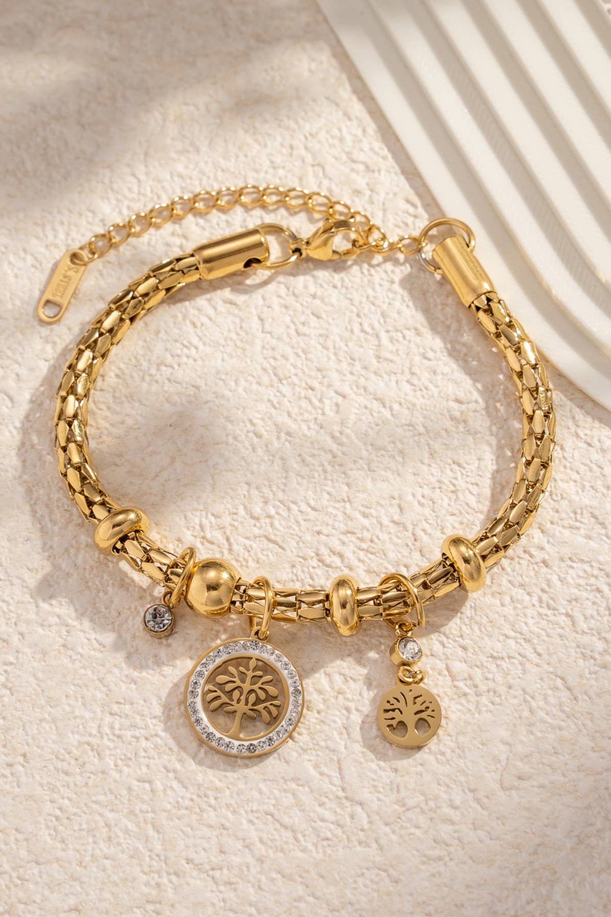 Bracelet Arbre de Vie Strass Doré – Acier Inoxydable Croissance & Équilibre
