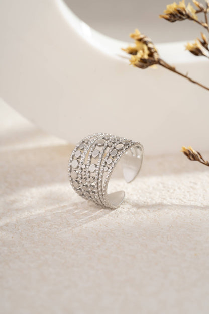 Bague Ajourée Ajustable – Acier Inoxydable Doré ou Argenté