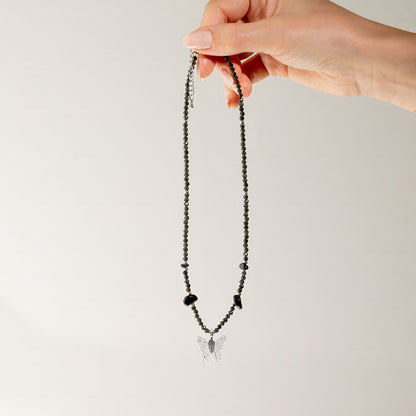 Collier Obsidienne Noire – Pendentif Papillon en Véritable Feuille