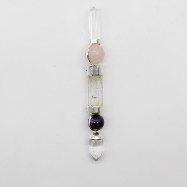Baguette de rituel Axe de Grâce, sphères d'améthyste et de quartz rose sur tige de quartz