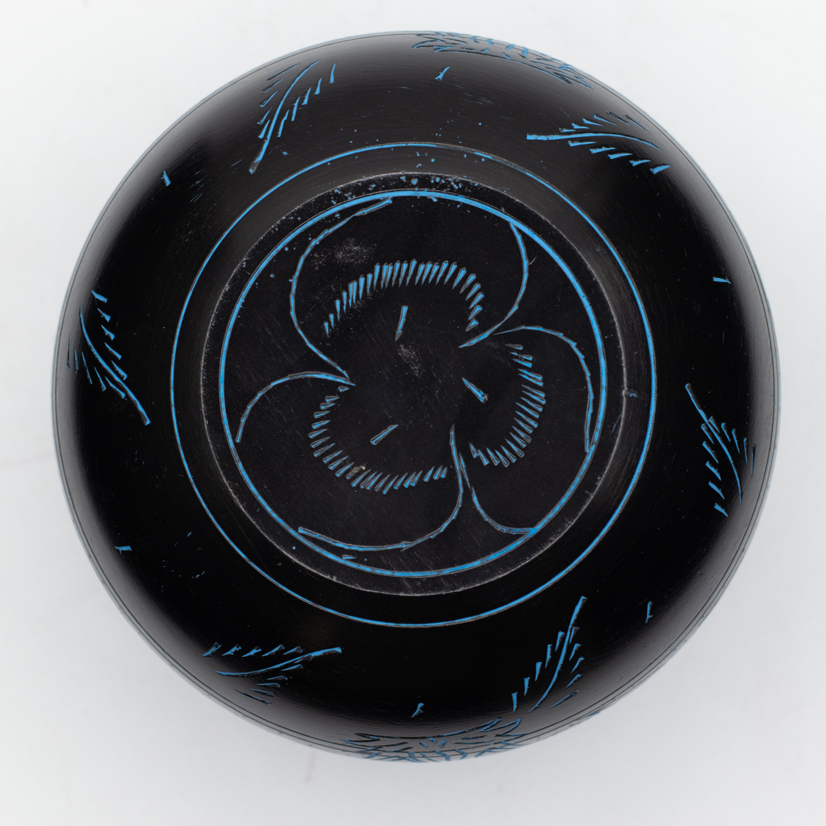 Chaudron bleu vu de dessus