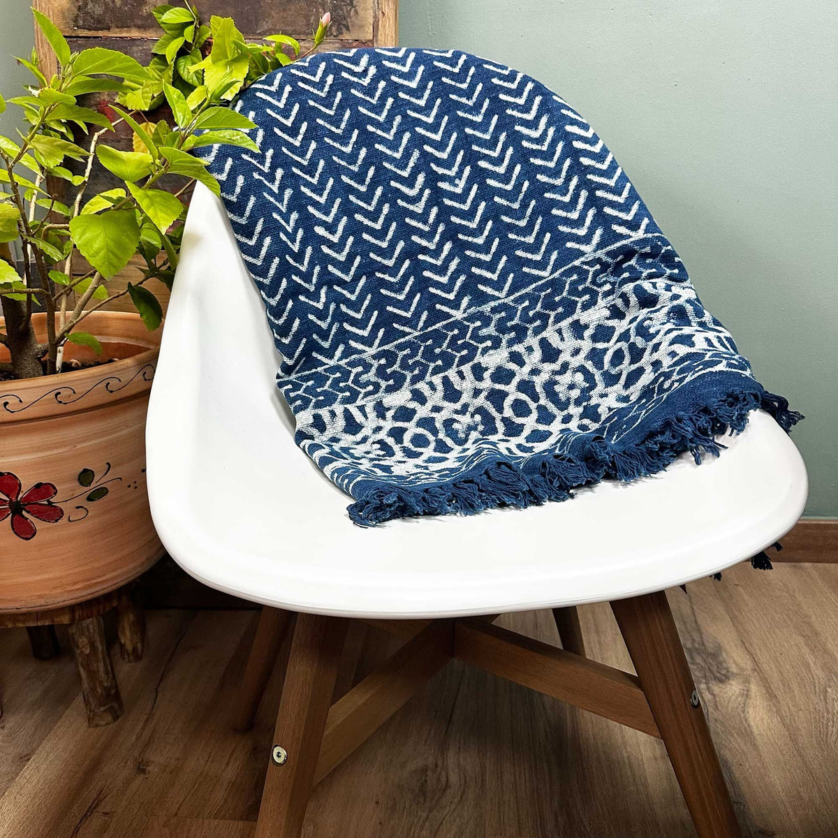 Couverture indigo faite main, motif flèches Seedha