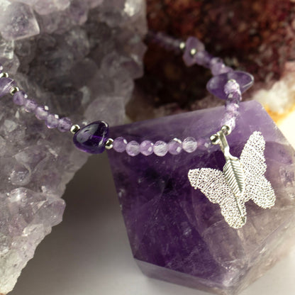 Collier Améthyste – Pendentif Papillon en Véritable Feuille