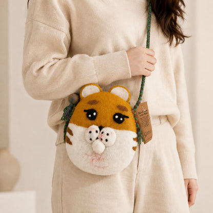 Petit Sac en Feutre Tigre – Bandoulière en Perles