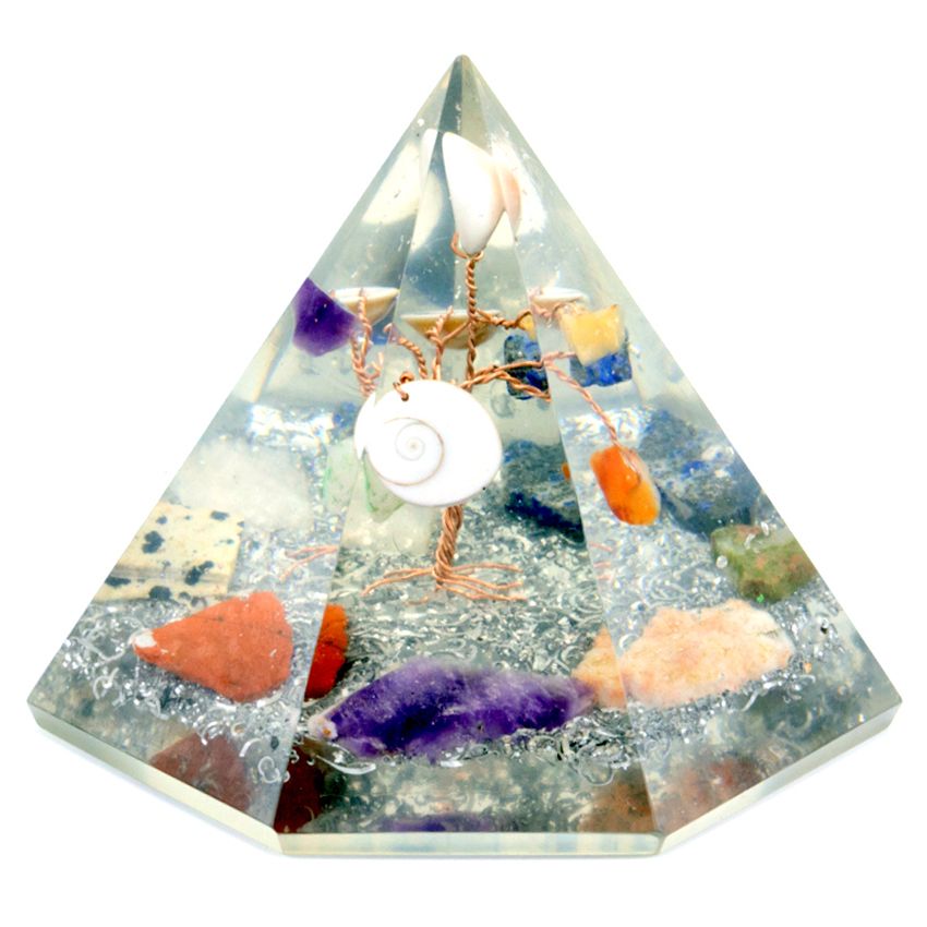 Pyramide en orgonite à sept faces avec arbre en fil de cuivre, 90 mm