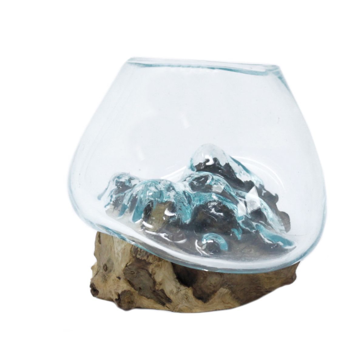 Petite sphère de verre soufflé ouverte et inclinée, coulée sur une racine de bois claire