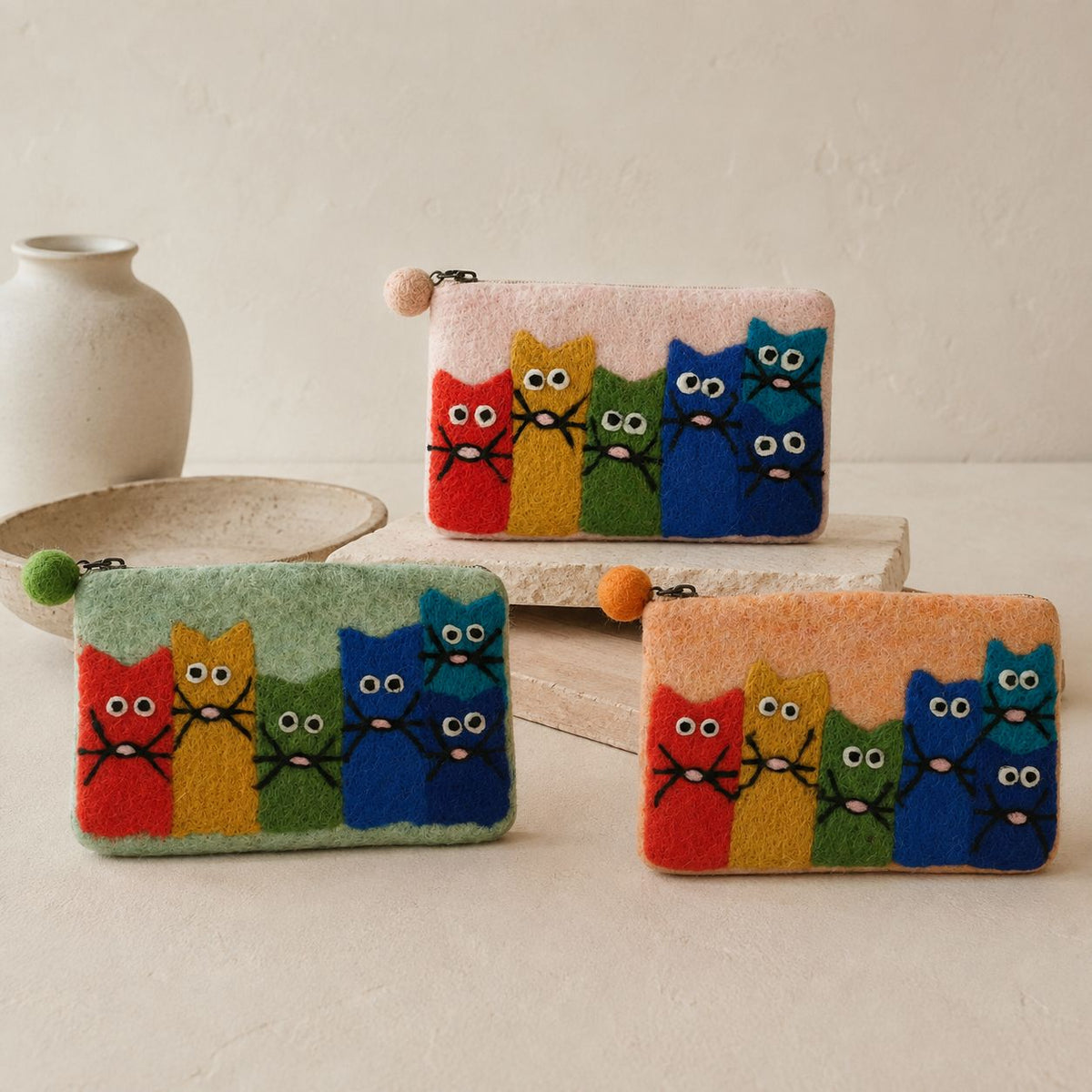 Lot de 3 Trousses en Feutre – Chats Curieux
