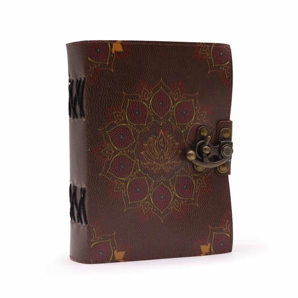 Carnet en cuir brun, mandala de lotus estampé en creux sur toute la couverture
