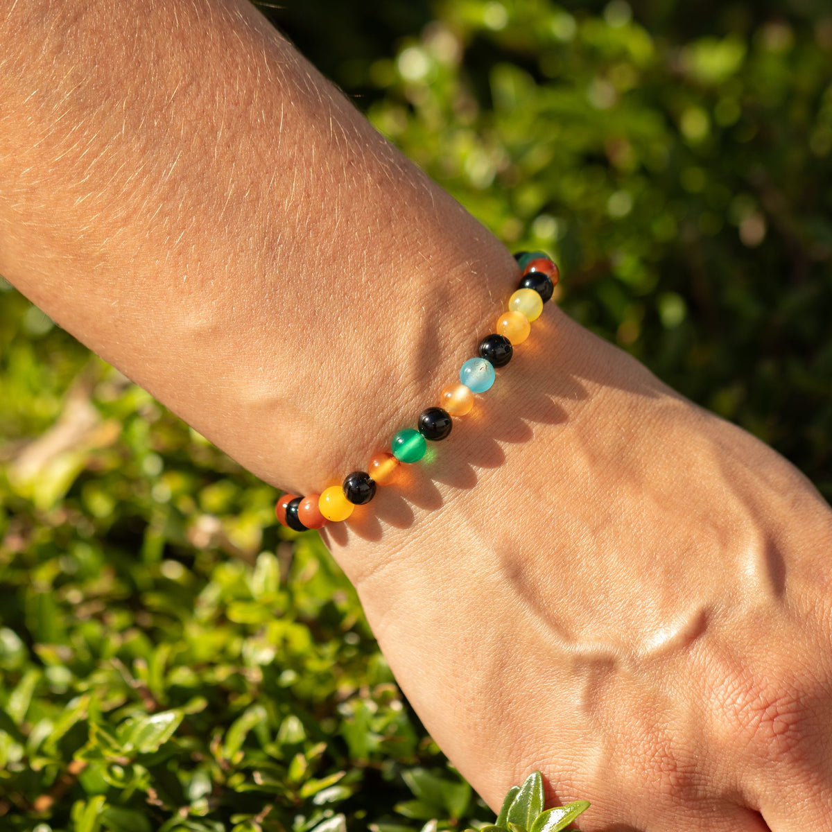 Bracelet Jade Arc-en-Ciel Perles 6 mm – Élastique, 17 cm