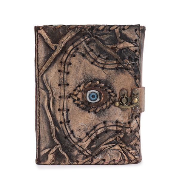 Carnet en cuir brun clair, œil turc bleu serti au centre d'une gravure rayonnante