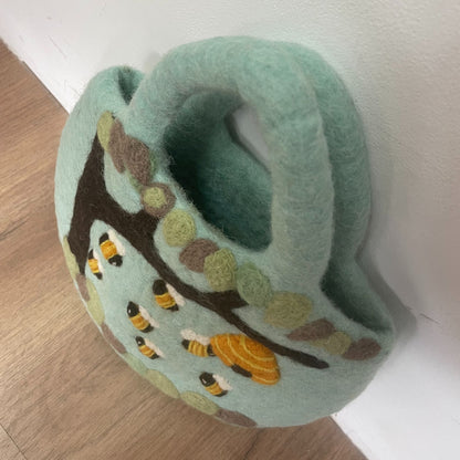 Sac en Feutre Arbre & Ruche – Feutré à l'Eau, 35 × 27 cm