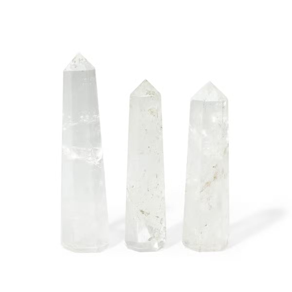 Obélisque en cristal de roche taillé à six faces, 11 cm