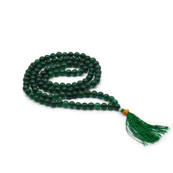 Mala de 108 perles de jade vert avec perle de tête et pompon