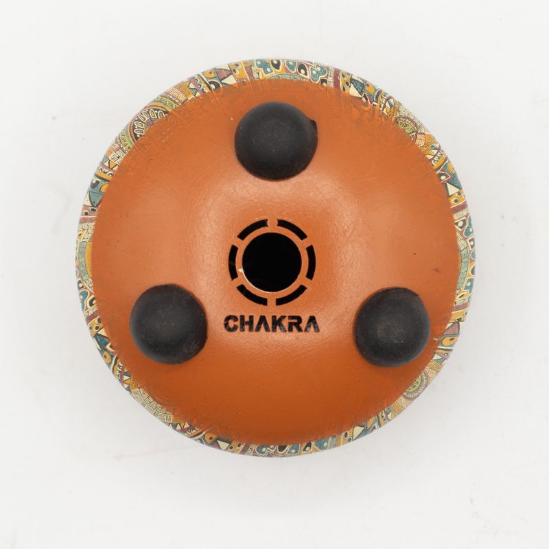 Détail du Om mandala sur le tongue drum 13 cm