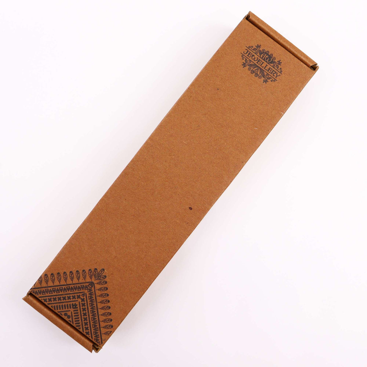 Le coffret en carton kraft gravé dans lequel la baguette est livrée