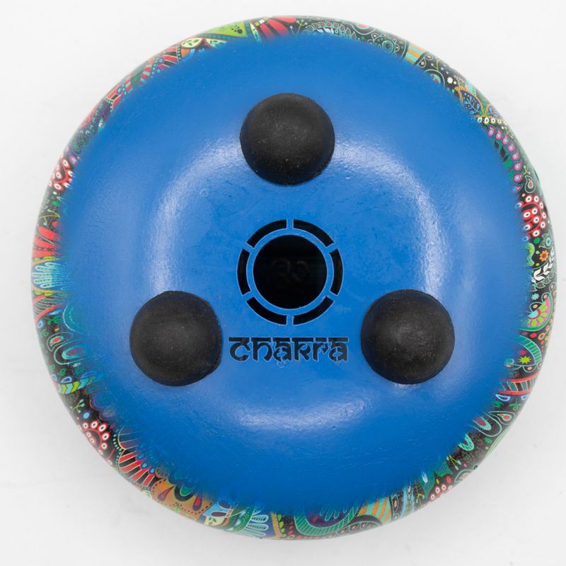 Détail du mandala de feuillages sur le tongue drum 14 cm