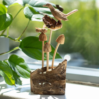 Scène oiseau et abeille vue de profil, 18 cm de haut