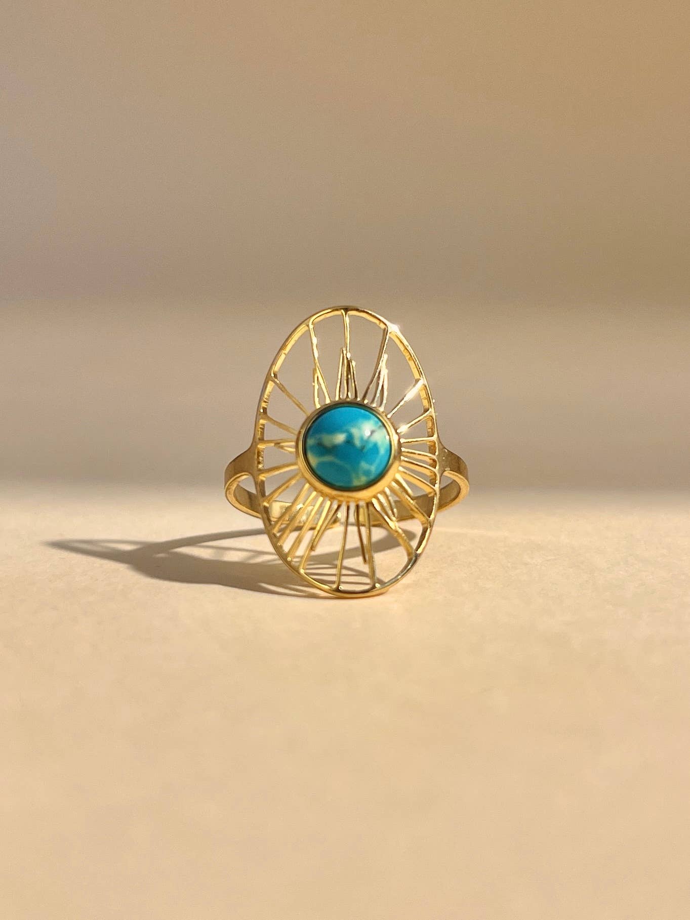 Bague réglable ovale acier inoxydable motif soleil et pierre
