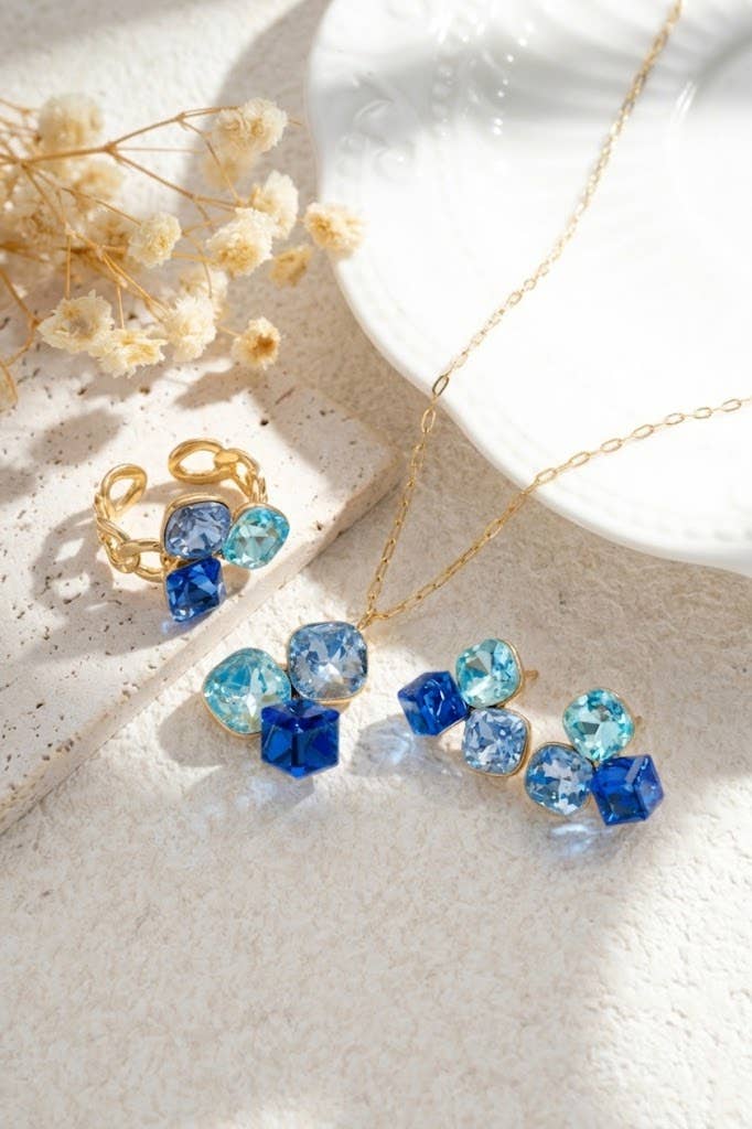 Boucles d'Oreilles Dégradé 3 Cristaux Doré – Acier Inoxydable • Harmonie & Éclat