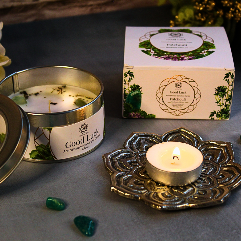 Bougie Parfumée Pierre Précieuse – Arbre Vert Porte-Bonheur au Patchouli (70 g)